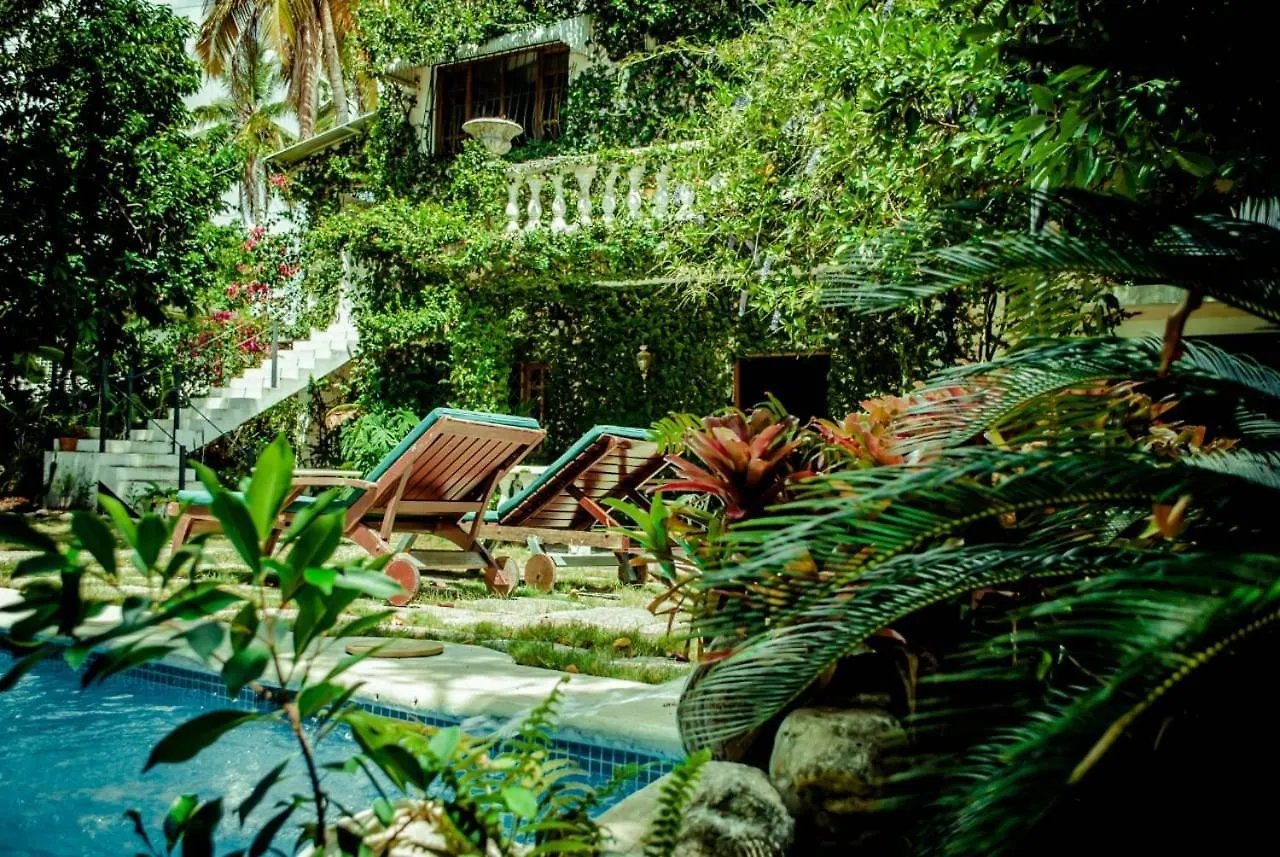 Villa Carolina Bed And Breakfast プエルト・プラタ 2*,  ドミニカ共和国