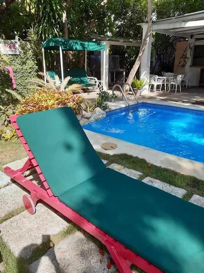 Villa Carolina Bed And Breakfast プエルト・プラタ 2*,  ドミニカ共和国