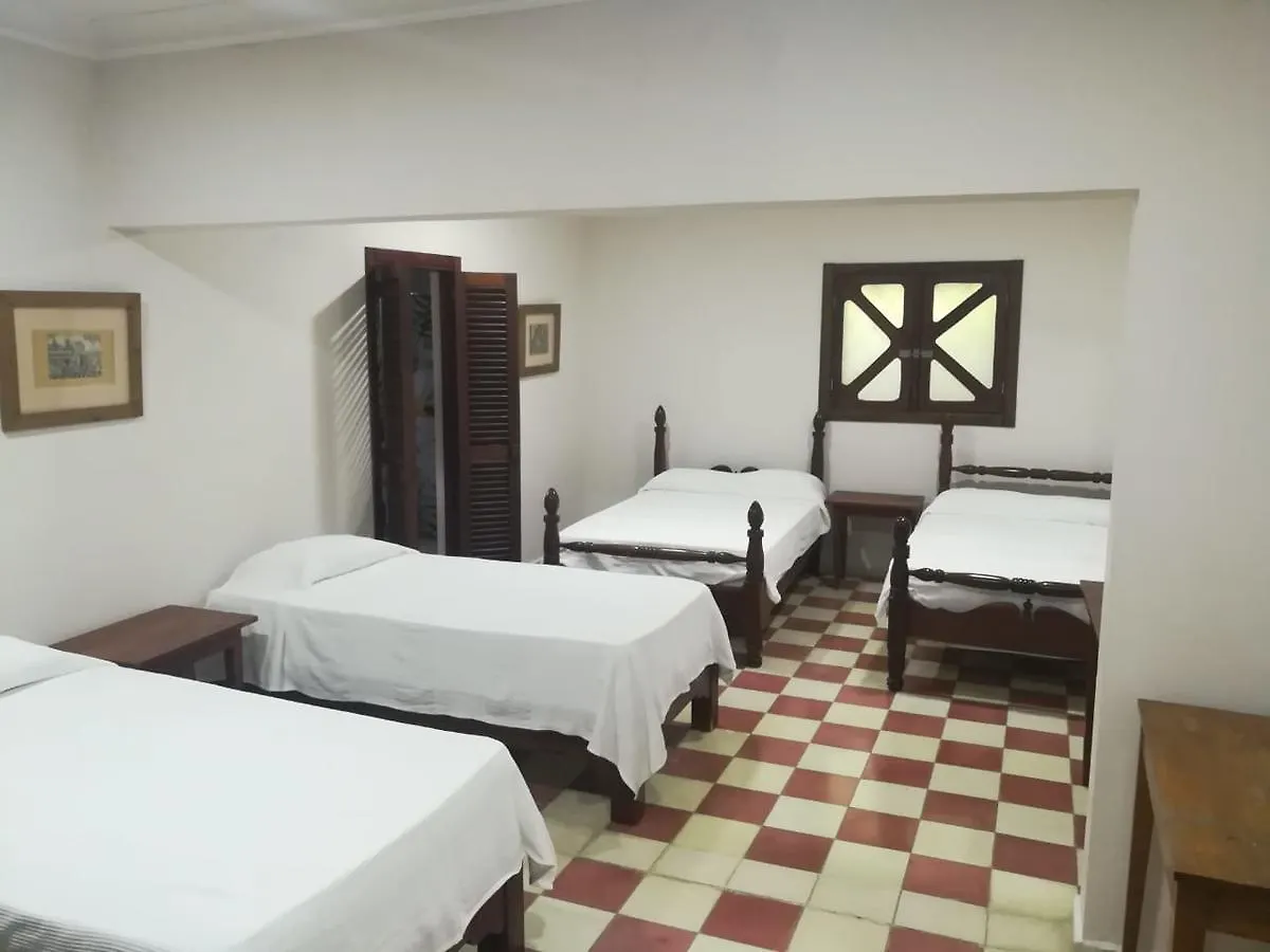 Villa Carolina Bed And Breakfast プエルト・プラタ 2*,